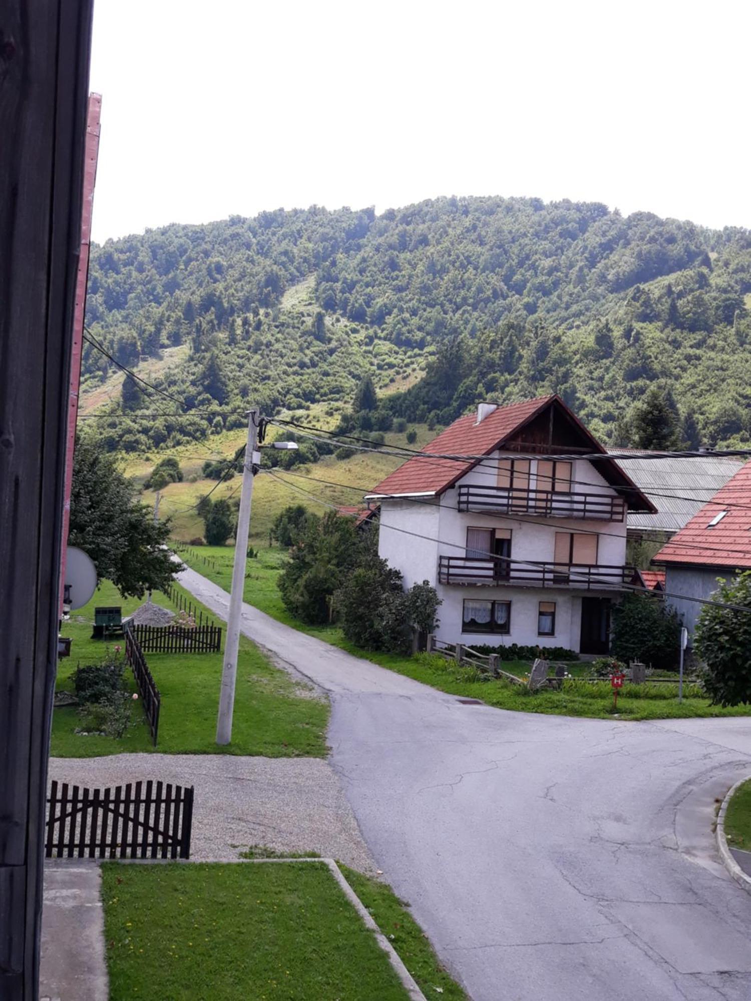 Villa Kuca Za Odmor "Seka"*** à Mrkopalj Extérieur photo